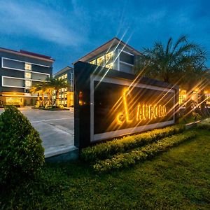 Aurora Suvarnabhumi Банг Бо Exterior photo