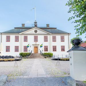 Отель Mauritzbergs Slott & Golf Mauritsberg Exterior photo