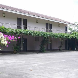 Ploenjai Hotel Ранонг Exterior photo