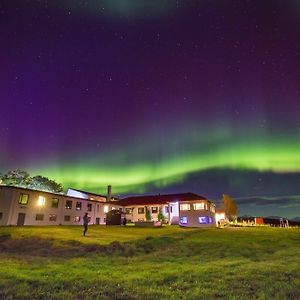 Skjaldarvik Guesthouse Акурейри Exterior photo