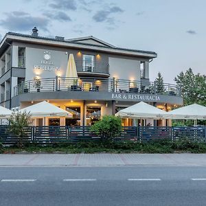 Hotel Perlowy Окунинка Exterior photo