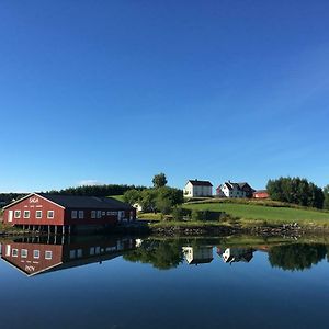 Saga, Badehotell Med Sauna Og Badebrygge - Inderoy Straumen  Exterior photo