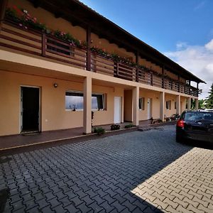 Bed and Breakfast Air&Day Вечеш Exterior photo