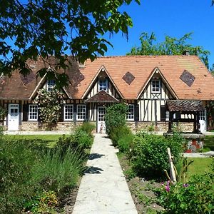 Bed and Breakfast Le Clos Sainte Helene Glos-sur-Risle Exterior photo