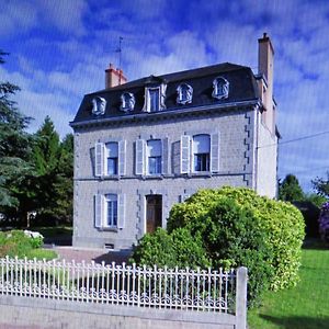 Bed and Breakfast La Datiniere Parigny  Exterior photo