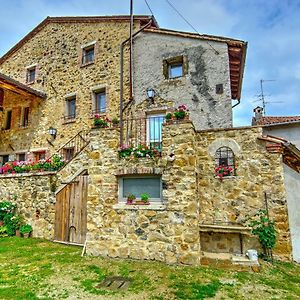 Bed and Breakfast Agriturismo "Antico Borgo" Маростика Exterior photo