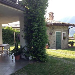 Bed and Breakfast Il Gelsomino Исео Exterior photo