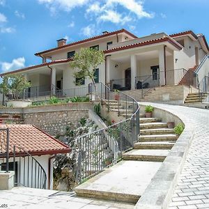 Апартаменты Casa Elisabetta Shortlets Caposele Exterior photo