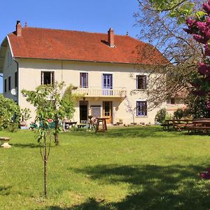 Bed and Breakfast Goute La Vie Marchamp Exterior photo