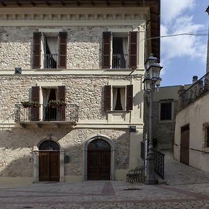 Отель Dimora Il Palazzetto Cugnoli Exterior photo