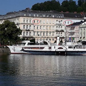 Seeblick Apartment/Zimmer Гмунден Exterior photo