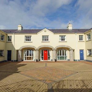 The Downshire Arms Apartments Hilltown Ньюри Exterior photo