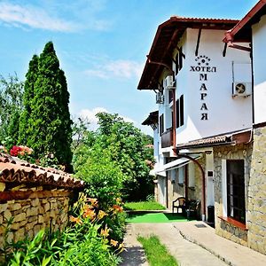 Family Hotel Maraya Арбанаси Exterior photo