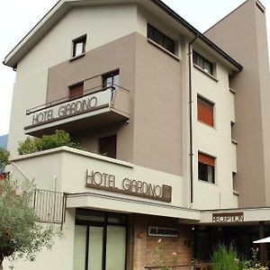 Hotel Giardino Брено Exterior photo