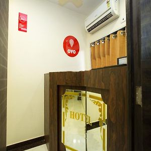 Oyo 7153 Hotel Amber Мумбаи Exterior photo