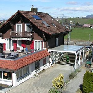 Отель Pension Chalet Charme Siebnen Exterior photo