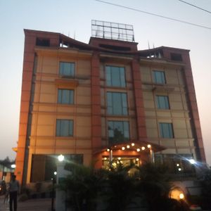 Amaya Hotels Барели Exterior photo