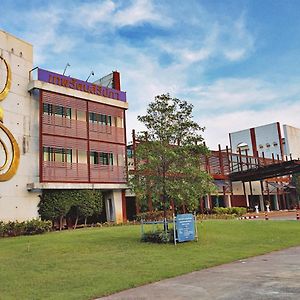 Отель U Place @ Ubon Ratchathani University Exterior photo