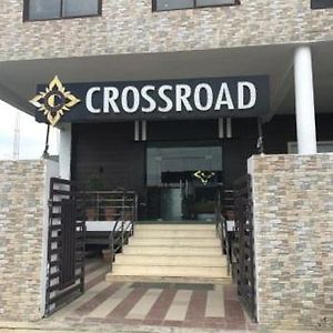 Hotel Crossroad Лакхнау Exterior photo