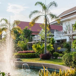 Tonwa Resort Hotel Хон Каен Exterior photo