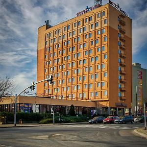 Hotel Konin Конин Exterior photo