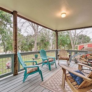 Riverfront Martindale House With 2 Covered Decks Exterior photo