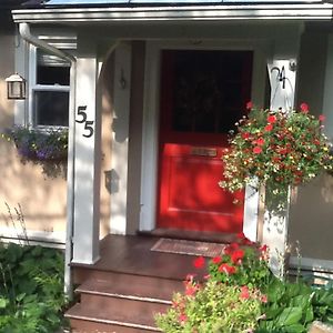 Red Door B&B Ли Exterior photo