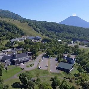 Отель Niseko Hot Spring Ikoino Yuyado Iroha Exterior photo