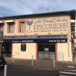 Отель Au Rendez Vous Des Epicuriens Турнфей Exterior photo