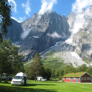 Вилла Trollveggen Camping Ондалснес Exterior photo
