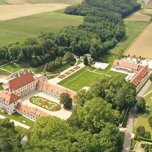 Отель Schloss Thalheim Санкт-Пёльтен Exterior photo