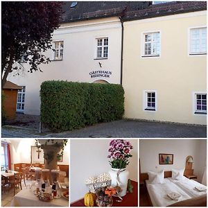 Bed and Breakfast Gaestehaus Reisinger Штраубинг Exterior photo