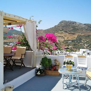 Вилла Welcoming House In Skyros With Mountain View Exterior photo