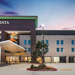 La Quinta By Wyndham Mcallen La Plaza Mall Exterior photo