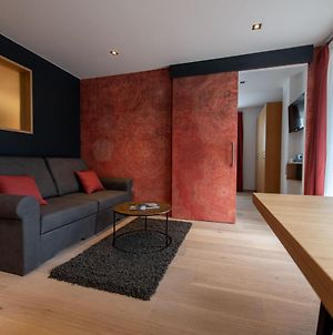 Lapis Monti - Apartments & Suites Бургузио Exterior photo