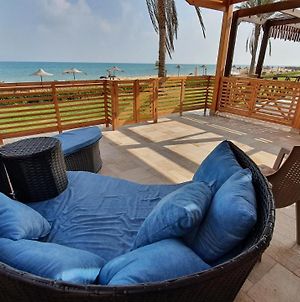 Breathtaking Luxury & Spacious 2-Bedroom 1St Row Direct Seaview At Stella Sea View Sokhna !! Айн-Сохна Exterior photo