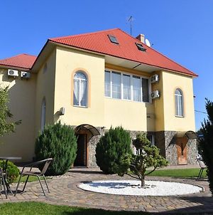 Мотель Вояж Луцьк Exterior photo