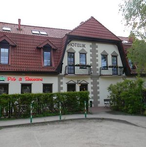 Мотель Prohibicja Peter'S Pub Миколайки Exterior photo