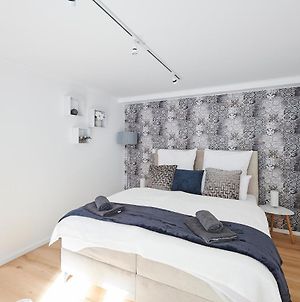 Wohntraumerei Design Apartment,Kostenloses Wlan, Boxspringbett, Smart Tv Гёттинген Exterior photo