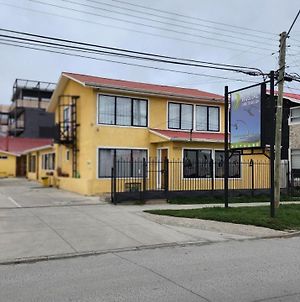 Hostal Loreto Belen Пуэрто-Наталес Exterior photo
