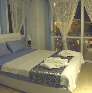 Alacati Sakiz Ev Hotel Room photo