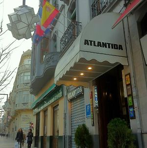 Pension Atlantida Гранада Exterior photo
