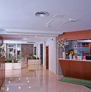 Отель Cesaraugusta Сарагоса Exterior photo