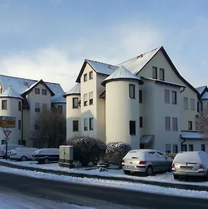 Апартаменты Little Castle Near Airport And Messe Штайненброн Exterior photo