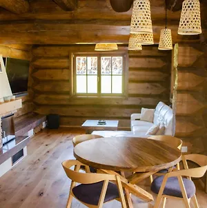 Cabin House Cicmany- Relaxacne Zariadenie S Ubytovanim Exterior photo