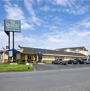Quality Inn & Suites Glenmont - Albany South Exterior photo