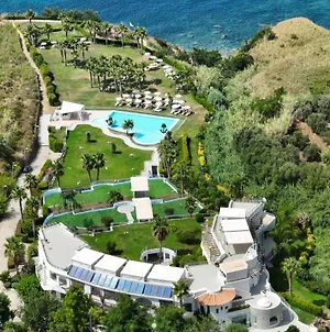 Infinity Resort Tropea Паргелия Exterior photo