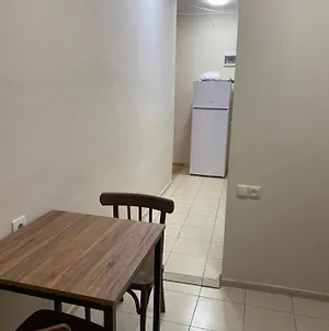 One-Room Apartment In Тбилиси Exterior photo