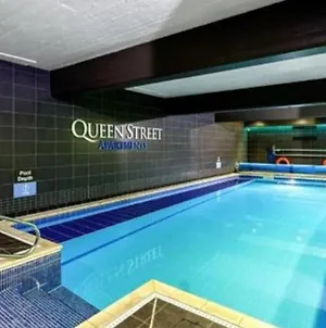 Leicester City Center - Sauna Pool Gym Exterior photo