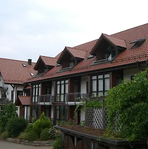 Апартаменты Landhaus Ehrengrund Герсфельд Exterior photo